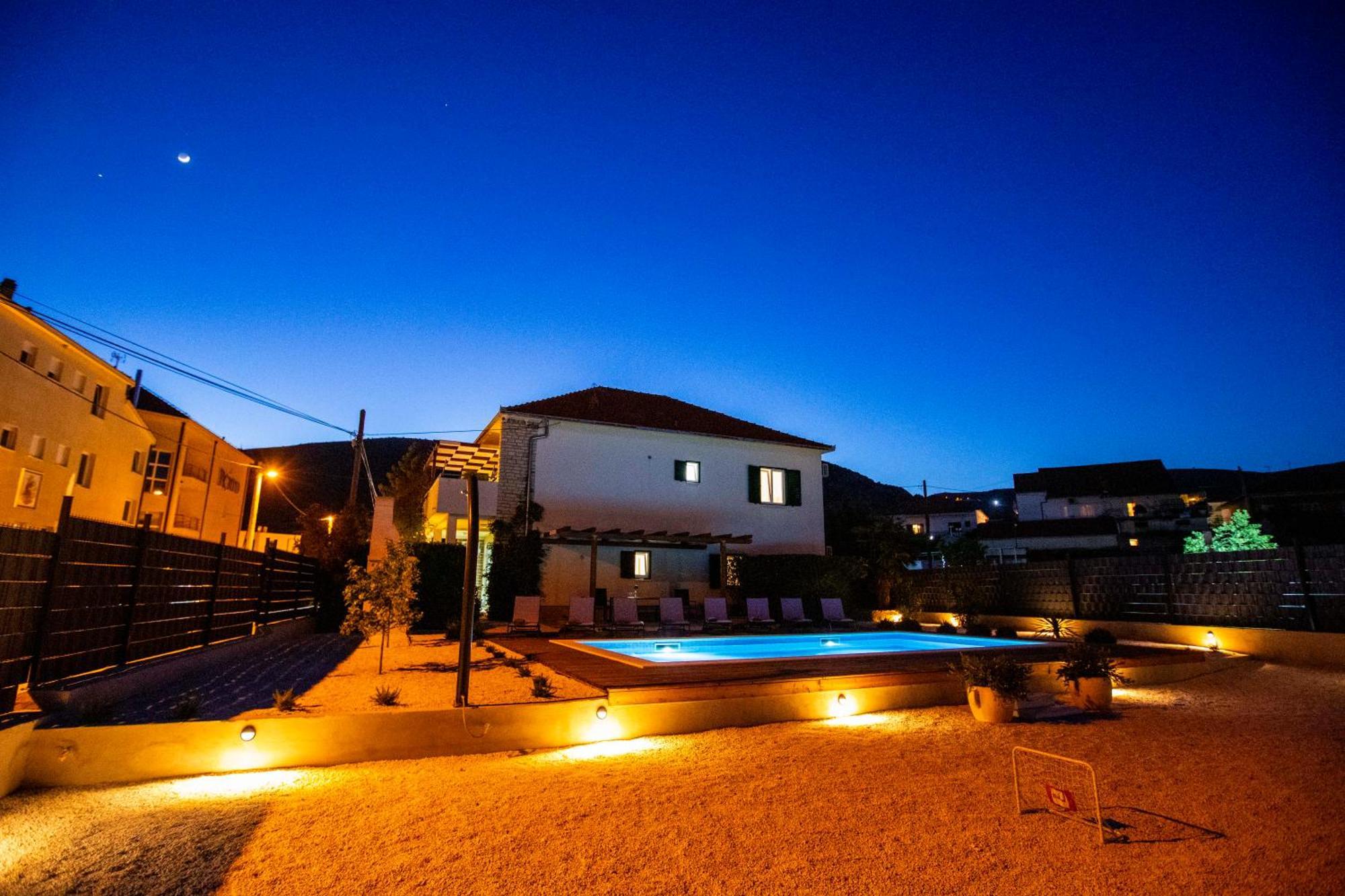 Apartment Laura Trogir Exterior foto