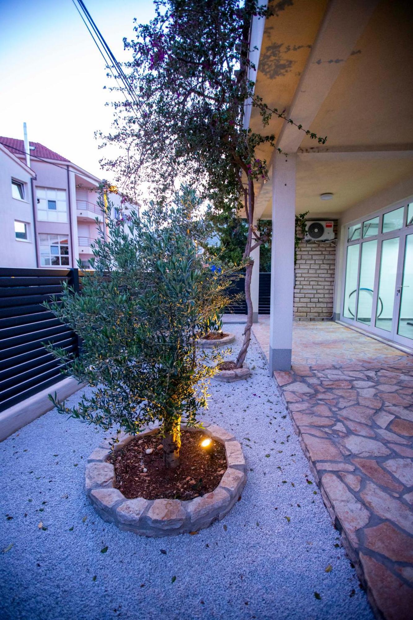 Apartment Laura Trogir Exterior foto