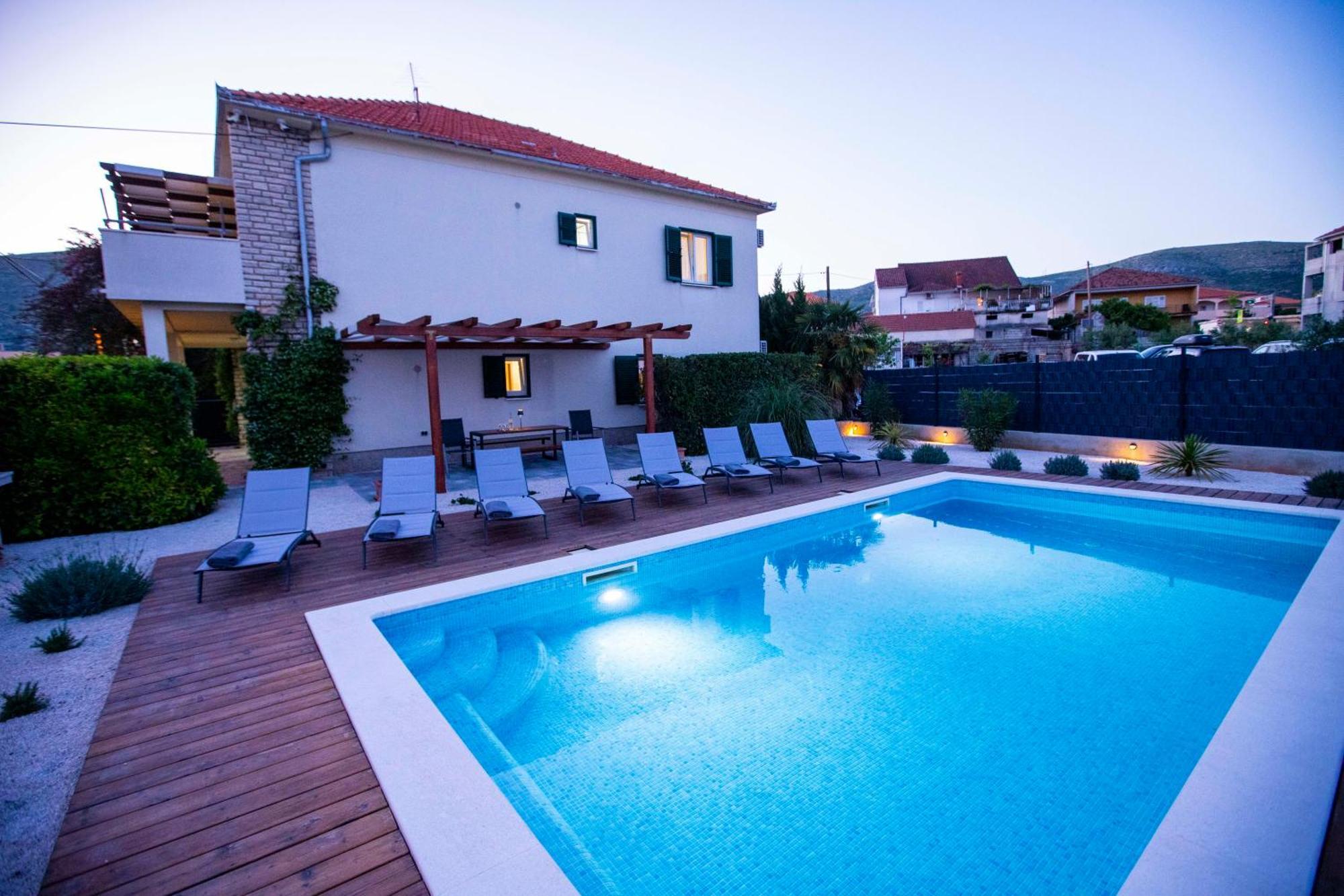 Apartment Laura Trogir Exterior foto